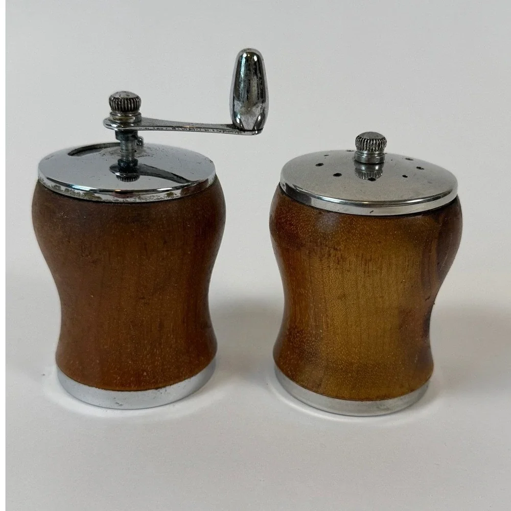 Vintage George S Thompson Salt and Pepper Grinder Mill Set